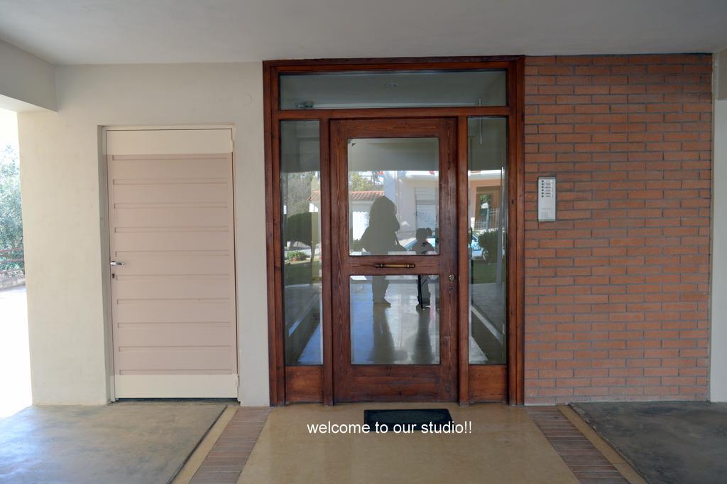 Deili Studio Loft Kalamata Esterno foto