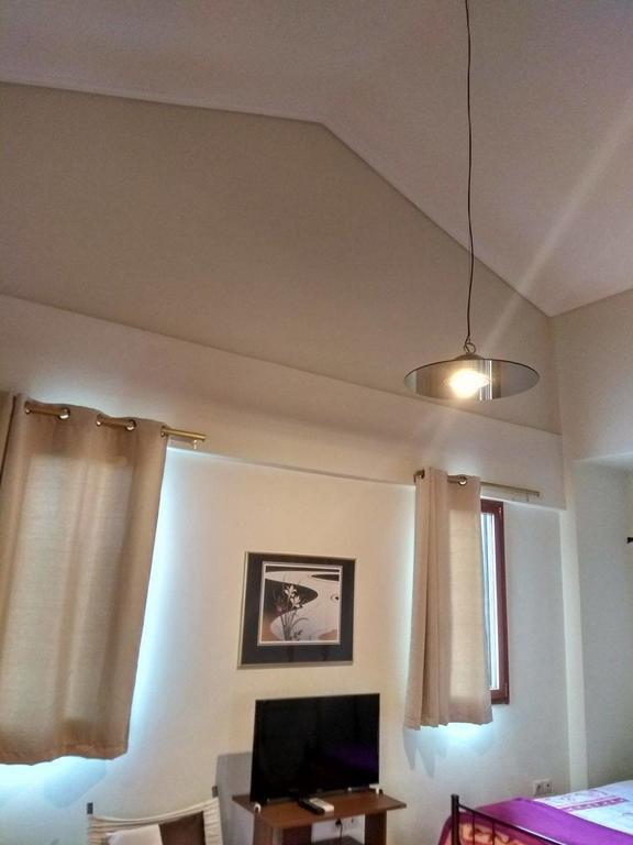 Deili Studio Loft Kalamata Esterno foto
