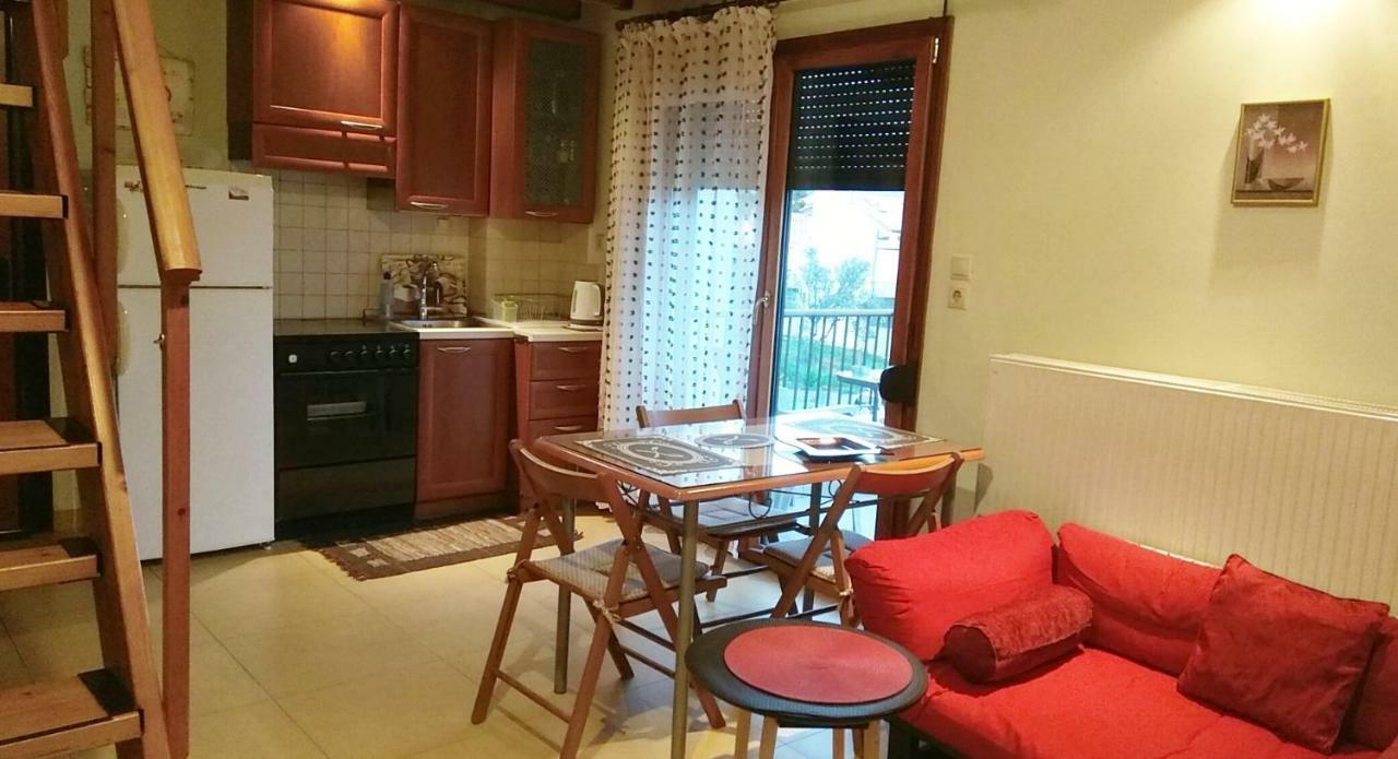 Deili Studio Loft Kalamata Esterno foto