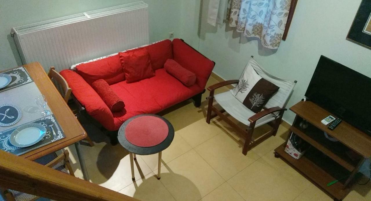 Deili Studio Loft Kalamata Esterno foto